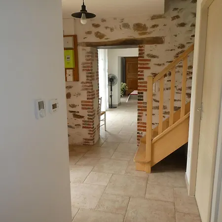 Maison Renovee En Pleine Campagne Avec Terrain, Terrasse Et Equipements Familiaux - Fr-1-426-157 בית נופש לה-רוש-סור-יון