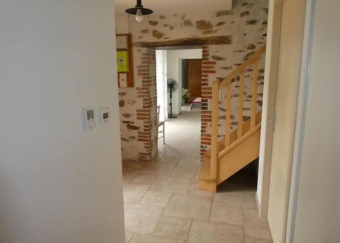 Maison Renovee En Pleine Campagne Avec Terrain, Terrasse Et Equipements Familiaux - Fr-1-426-157 Ferienhaus La Roche-sur-Yon